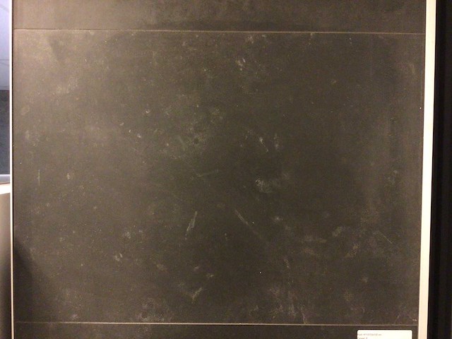 Porcelanosa magma black mat wandtegel 33,3x100 cm 31,67 m² - afbeelding 4 van  7
