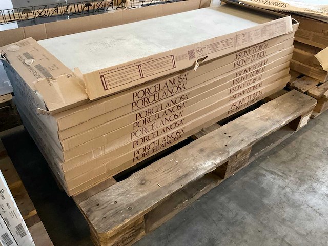 Porcelanosa wandtegel 60x120 cm ca. 19 m² - afbeelding 4 van  4