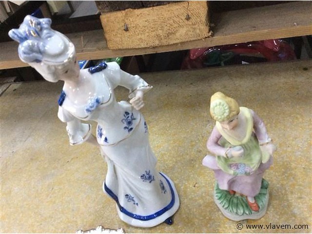 Porcelein 4stuks - afbeelding 2 van  3