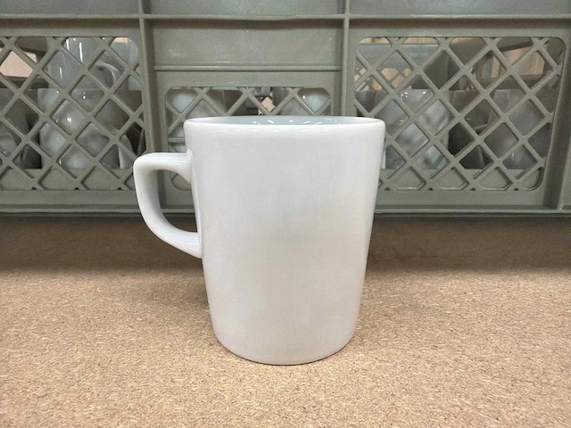 Porcelite - krat met 40 mokken - afbeelding 1 van  2