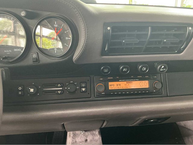 Porsche - 1995 - 993 - carrera coupe - - afbeelding 13 van  27