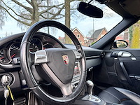 Porsche - 2005 - 911 cabrio - 3.6 carrera 4 - 73-sr-jt - afbeelding 4 van  36