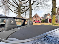 Porsche - 2005 - 911 cabrio - 3.6 carrera 4 - 73-sr-jt - afbeelding 8 van  36