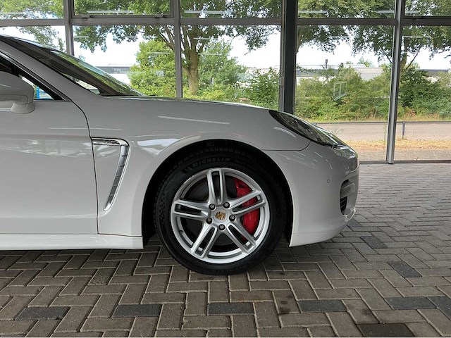Porsche - 2009 - panamera - turbo 4.8 v8 500pk 2009 btw auto - personenauto - afbeelding 3 van  46