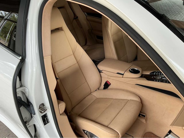 Porsche - 2009 - panamera - turbo 4.8 v8 500pk 2009 btw auto - personenauto - afbeelding 15 van  46