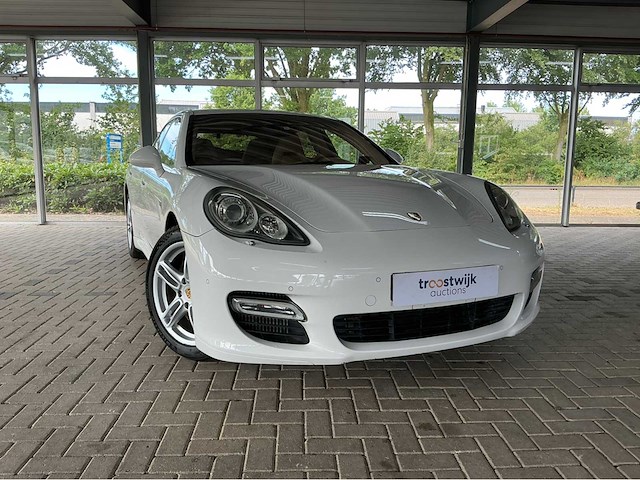 Porsche - 2009 - panamera - turbo 4.8 v8 500pk 2009 btw auto - personenauto - afbeelding 23 van  46