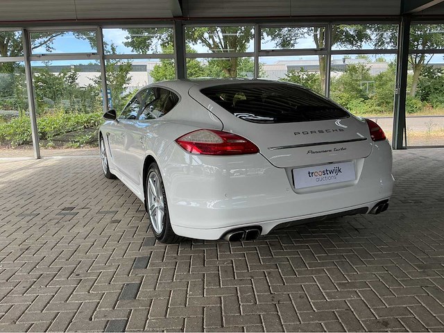 Porsche - 2009 - panamera - turbo 4.8 v8 500pk 2009 btw auto - personenauto - afbeelding 44 van  46