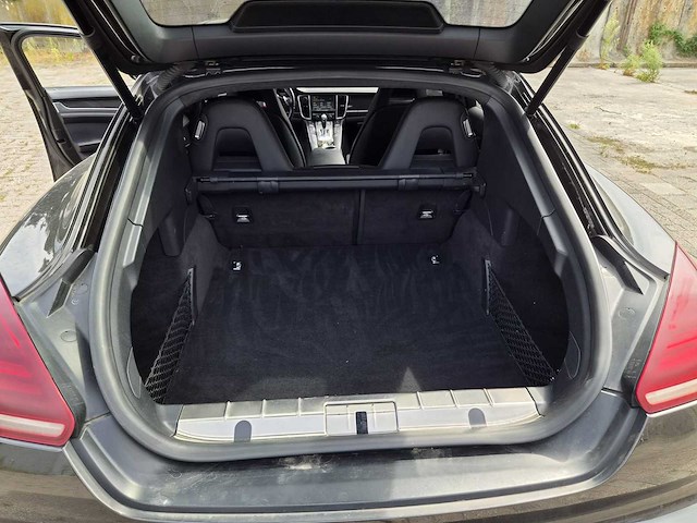 Porsche - 2015 - panamera turbo - 4.8 - duits - afbeelding 22 van  31