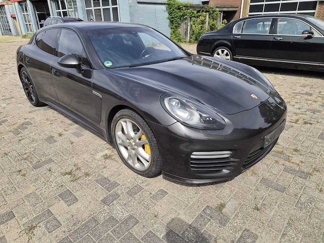 Porsche - 2015 - panamera turbo - 4.8 - duits - afbeelding 12 van  31