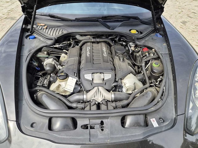 Porsche - 2015 - panamera turbo - 4.8 - duits - afbeelding 25 van  31
