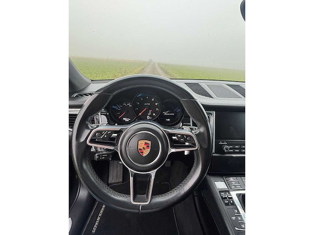 Porsche - 2016 - macan - 3.0 gts - j-261-lz - afbeelding 8 van  32