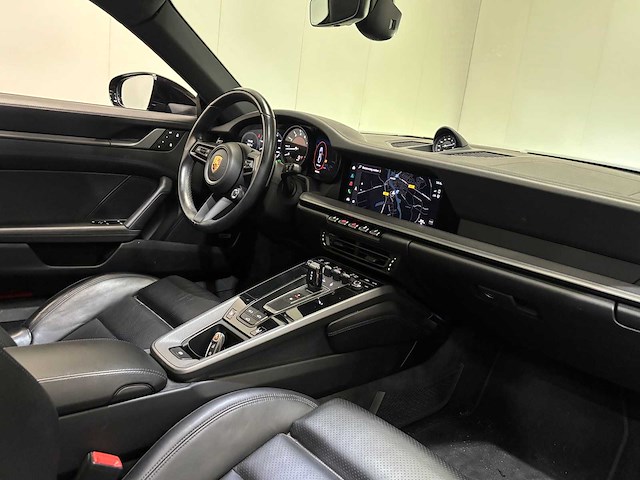 Porsche - 911 - 3.0 carrera - car - 2021 - afbeelding 31 van  43