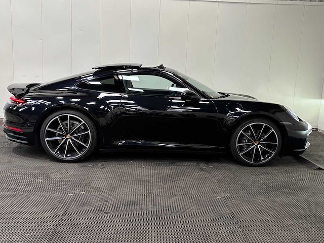 Porsche - 911 - 3.0 carrera - car - 2021 - afbeelding 37 van  43