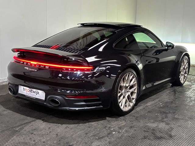 Porsche - 911 - 3.0 carrera - car - 2021 - afbeelding 13 van  49