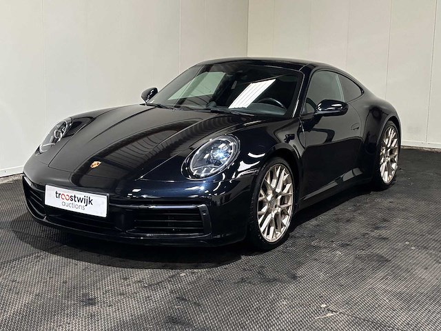 Porsche - 911 - 3.0 carrera - car - 2021 - afbeelding 45 van  49