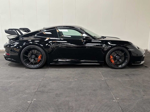 Porsche - 911 - 992 - 4.0 gt3 - car - 2021 - afbeelding 39 van  57