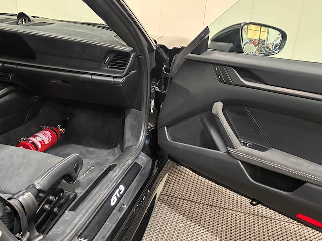 Porsche - 911 - 992 - 4.0 gt3 - car - 2021 - afbeelding 43 van  57