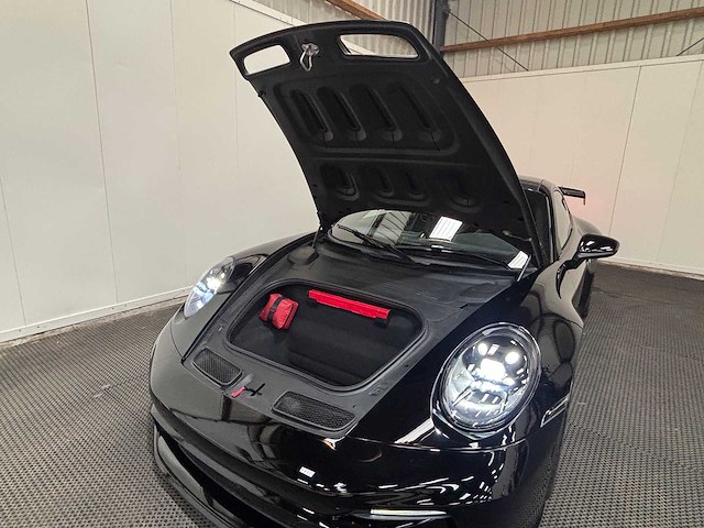 Porsche - 911 - 992 - 4.0 gt3 - car - 2021 - afbeelding 27 van  57