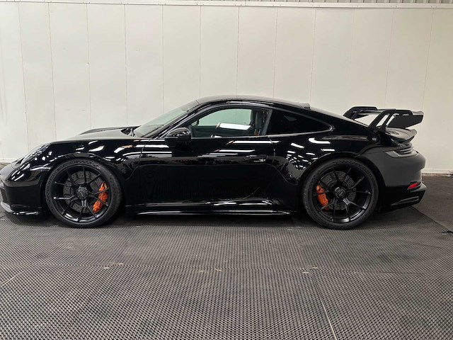 Porsche - 911 - 992 - 4.0 gt3 - car - 2021 - afbeelding 43 van  44