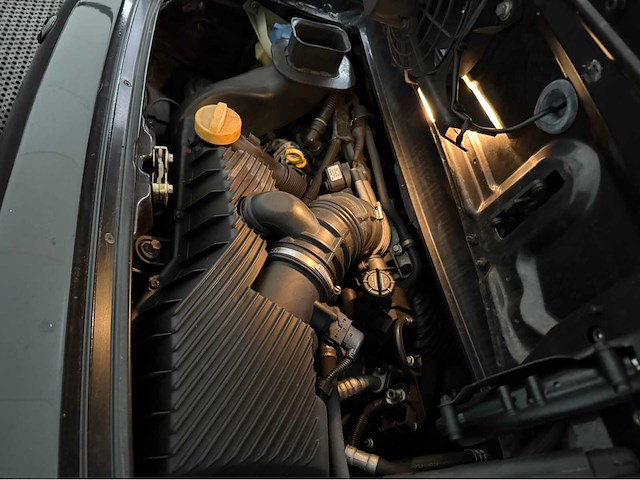 Porsche - 911 - 996 - 3.4 - personenauto - 1998 - afbeelding 28 van  32