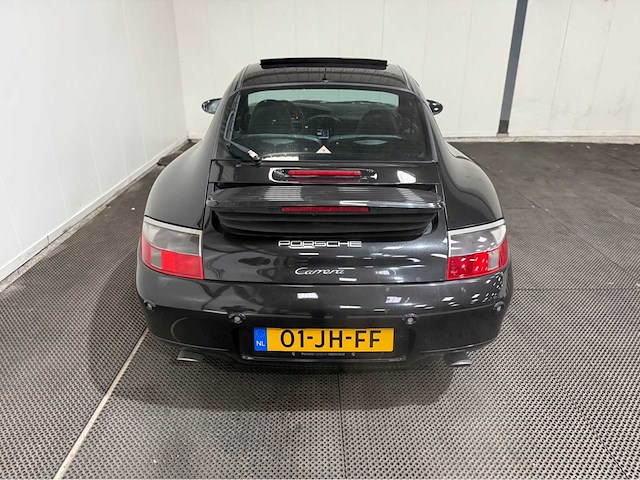 Porsche - 911 - 996 - 3.4 - personenauto - 1998 - afbeelding 31 van  32