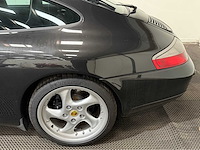 Porsche - 911 - 996 - 3.4 personenauto - 1998 - afbeelding 25 van  32