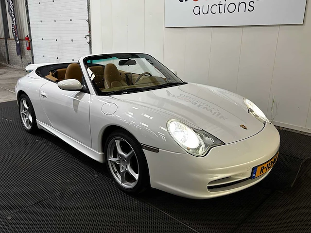 Porsche - 911 cabrio - 3.6 carrera - car - 2004 - afbeelding 6 van  23