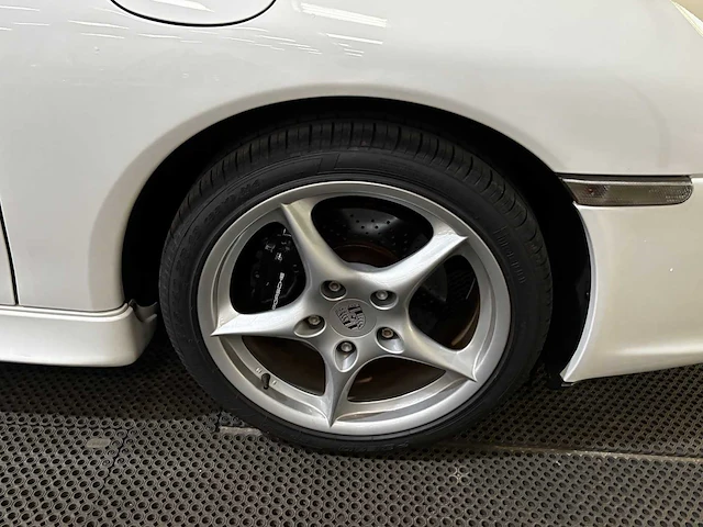 Porsche - 911 cabrio - 3.6 carrera - car - 2004 - afbeelding 7 van  23