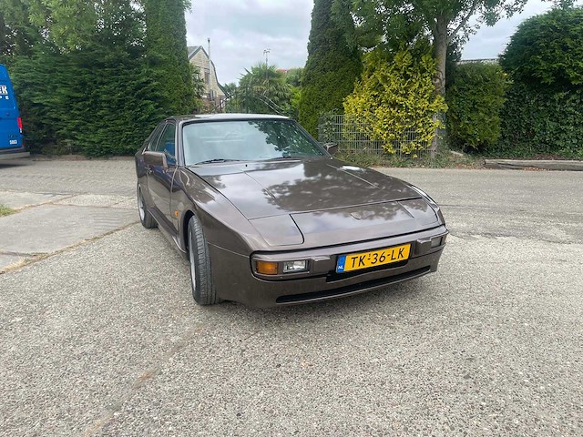 Porsche - 924 - 924 - oldtimer - afbeelding 6 van  13