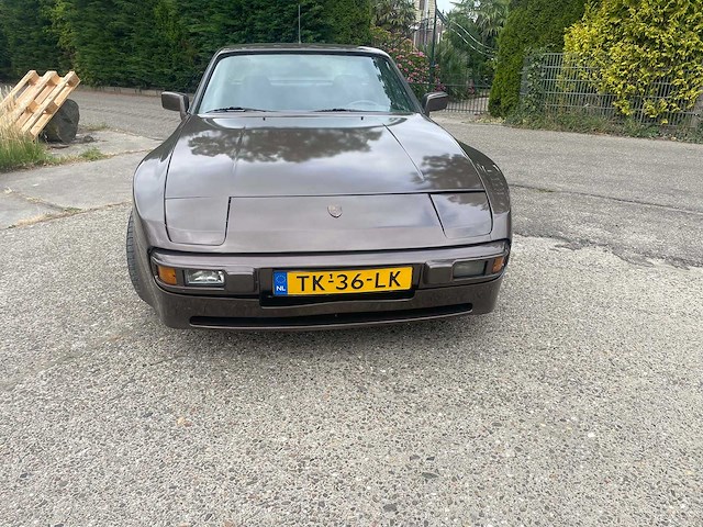 Porsche - 924 - 924 - oldtimer - afbeelding 7 van  13