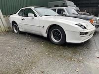 Porsche - 944 - 2.5 coupé - oldtimer - afbeelding 11 van  16