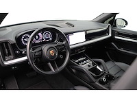 Porsche - cayenne - 3.0 - 2024 - 17.211 km - jzn-55-z - personenauto - afbeelding 15 van  20
