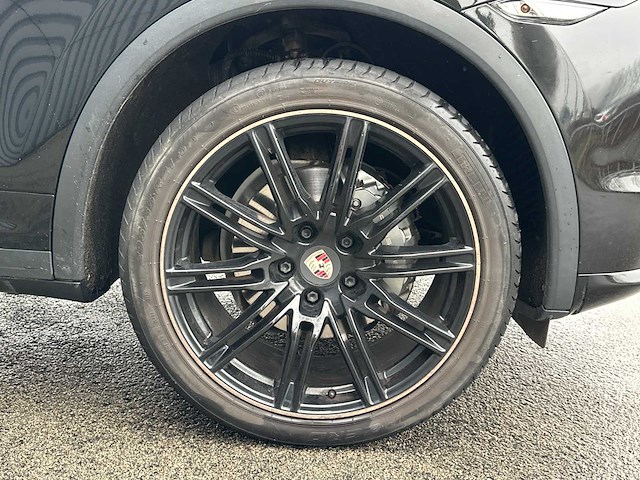 Porsche - cayenne - 3.0 d - car - 2013 - afbeelding 20 van  28