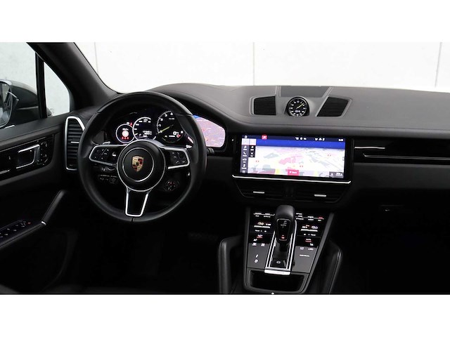 Porsche - cayenne - 3.0 e-hybrid - 2021 - personenauto - s-337-bs - afbeelding 2 van  27