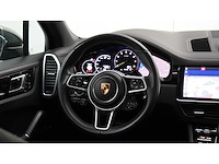 Porsche - cayenne - 3.0 e-hybrid - 2021 - personenauto - s-337-bs - afbeelding 3 van  27