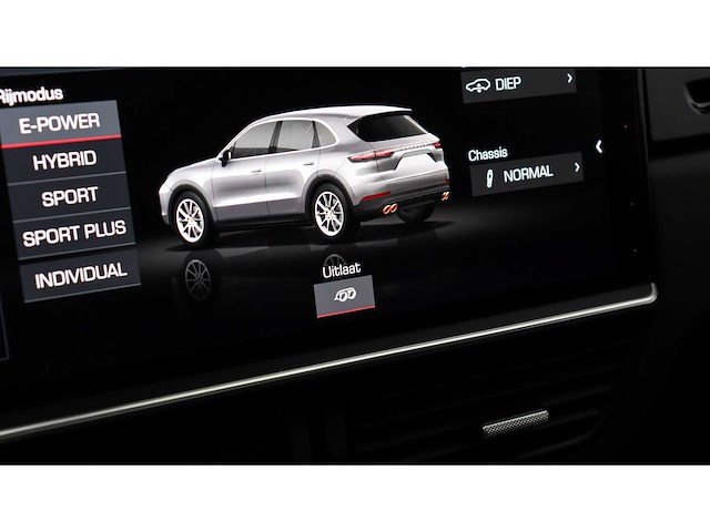 Porsche - cayenne - 3.0 e-hybrid - 2021 - personenauto - s-337-bs - afbeelding 8 van  27