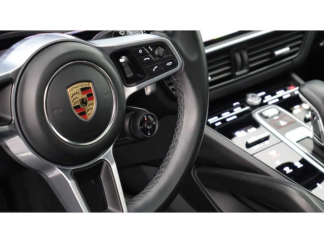 Porsche - cayenne - 3.0 e-hybrid - 2021 - personenauto - s-337-bs - afbeelding 13 van  27