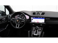 Porsche - cayenne - 3.0 e-hybrid - 2021 - personenauto - s-337-bs - afbeelding 2 van  10