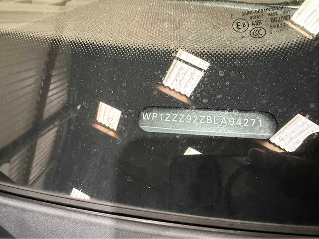 Porsche - cayenne - 3.0 v6 - hybride - personenauto - 2011 - afbeelding 29 van  33