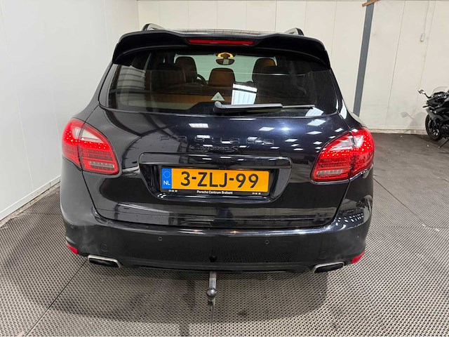 Porsche - cayenne - 3.0 v6 - hybride - personenauto - 2011 - afbeelding 22 van  33