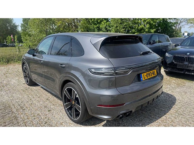 Porsche - cayenne - 4.0 gts - 2020 - l-093-rl - personenauto - afbeelding 10 van  16