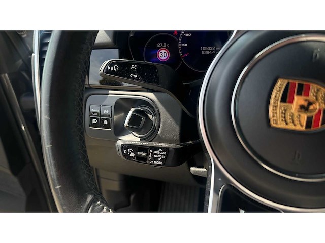 Porsche - cayenne - 4.0 gts - 2020 - l-093-rl - personenauto - afbeelding 15 van  16