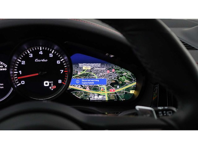 Porsche - cayenne - 4.0 turbo - 15300 km - tb-071-f - 2018 - afbeelding 16 van  35