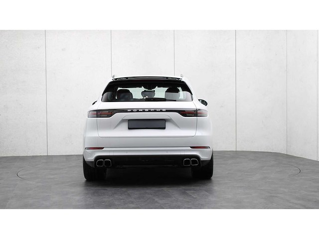 Porsche - cayenne - 4.0 turbo - 15300 km - tb-071-f - 2018 - afbeelding 33 van  35
