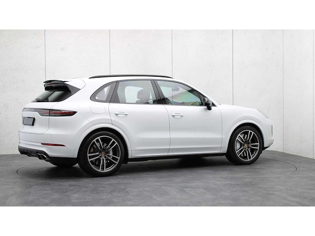 Porsche - cayenne - 4.0 turbo - 15300 km - tb-071-f - 2018 - afbeelding 13 van  13