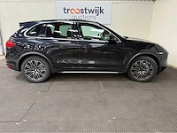 Porsche - cayenne - 4.2 v8 d s - personenauto - 2013 - afbeelding 14 van  17