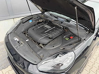 Porsche - cayenne - 4.2 v8 d s - personenauto - 2015 - afbeelding 19 van  30