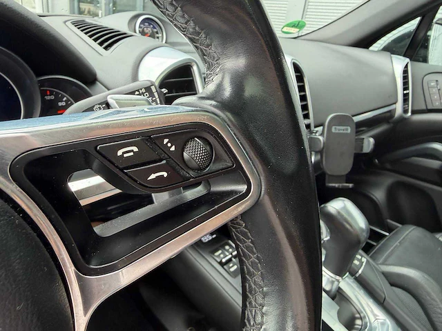 Porsche - cayenne - 4.2 v8 d s - personenauto - 2015 - afbeelding 2 van  30