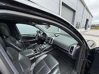 Porsche - cayenne - 4.2 v8 d s - personenauto - 2015 - afbeelding 7 van  30