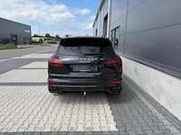 Porsche - cayenne - 4.2 v8 d s - personenauto - 2015 - afbeelding 17 van  21